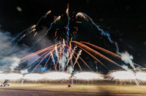 Skylighter Fireworks - Queensland - Moving, Flying, Spinning