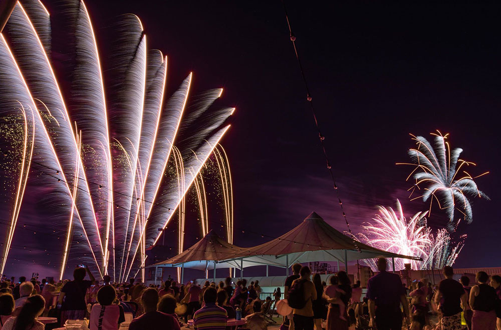 Skylighter Fireworks - Queensland - Spectacular Fireworks Displays