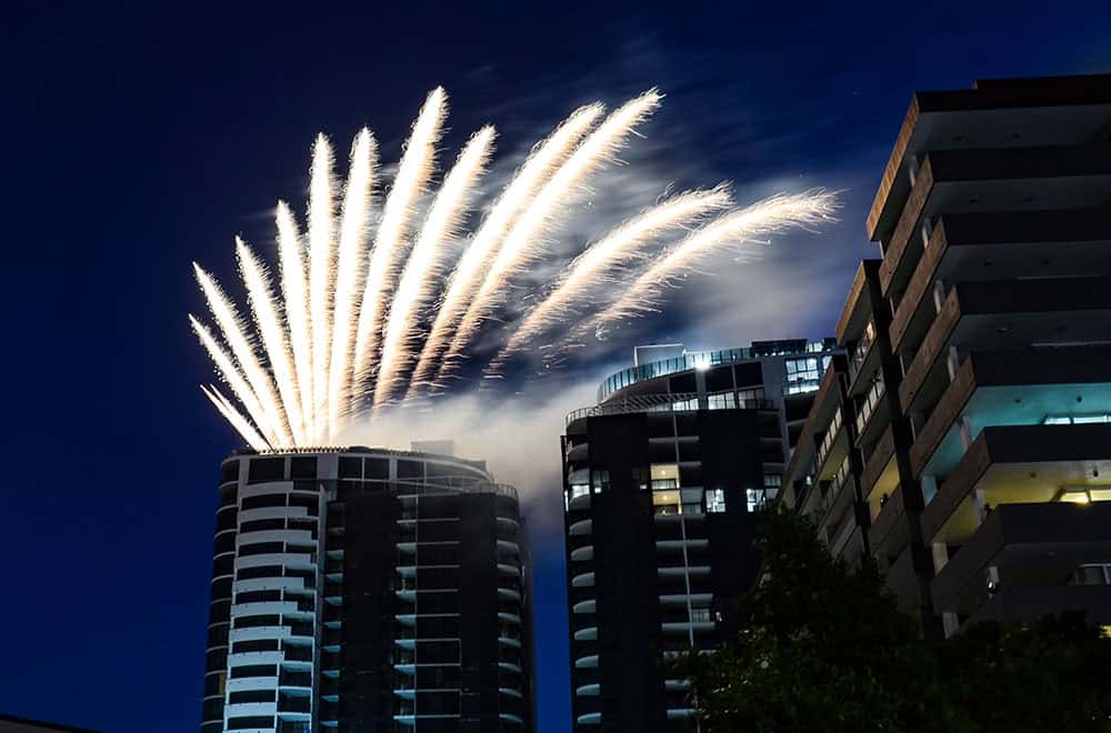 Skylighter Fireworks - Queensland - Structures and Rooftops ...