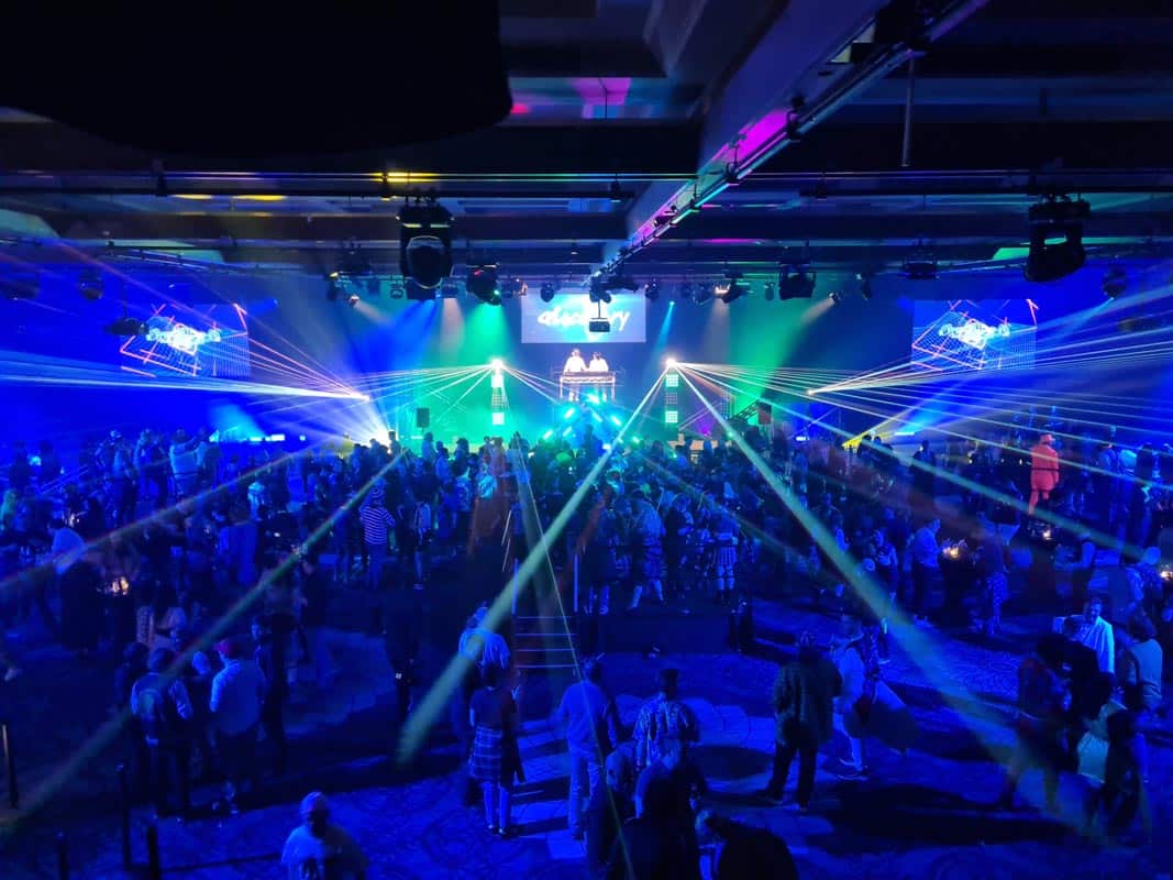 Skylighter Fireworks - Brisbane - Laser FX